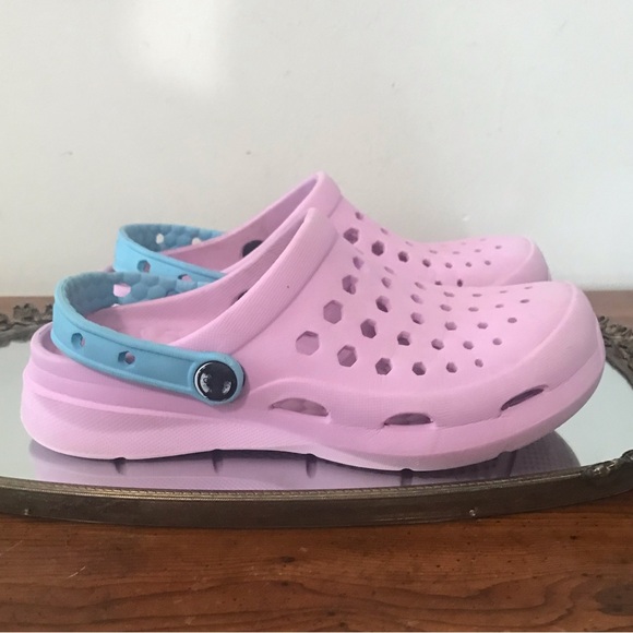 โ๏ธGirls Pink Joy Bees Shoes ๐ - Picture 5 of 11